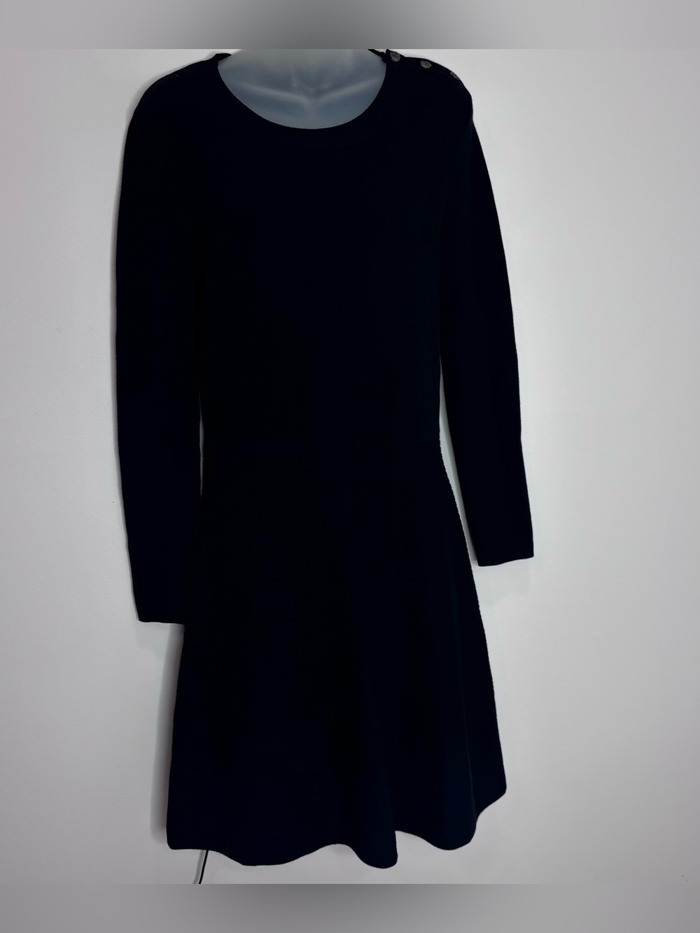 Banana Republic Black Long Sleeve Fit & Flare knit Dress size small crew neck
